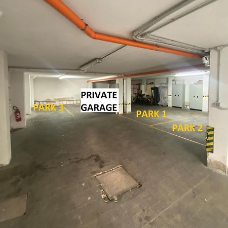 Fashion Apartment Gold Bologna With Jacuzzi & Car Garage Zewnętrze zdjęcie