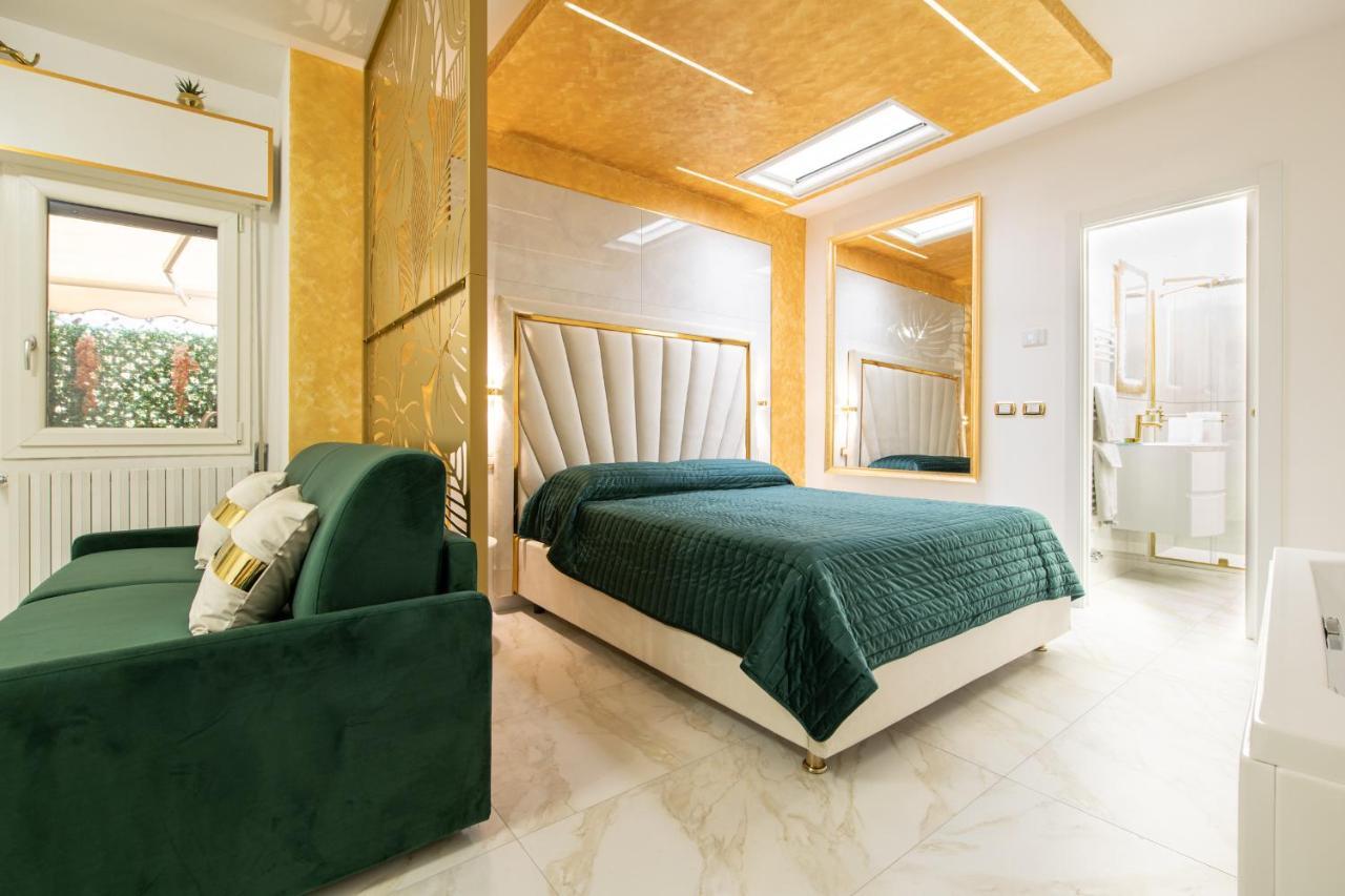Fashion Apartment Gold Bologna With Jacuzzi & Car Garage Zewnętrze zdjęcie