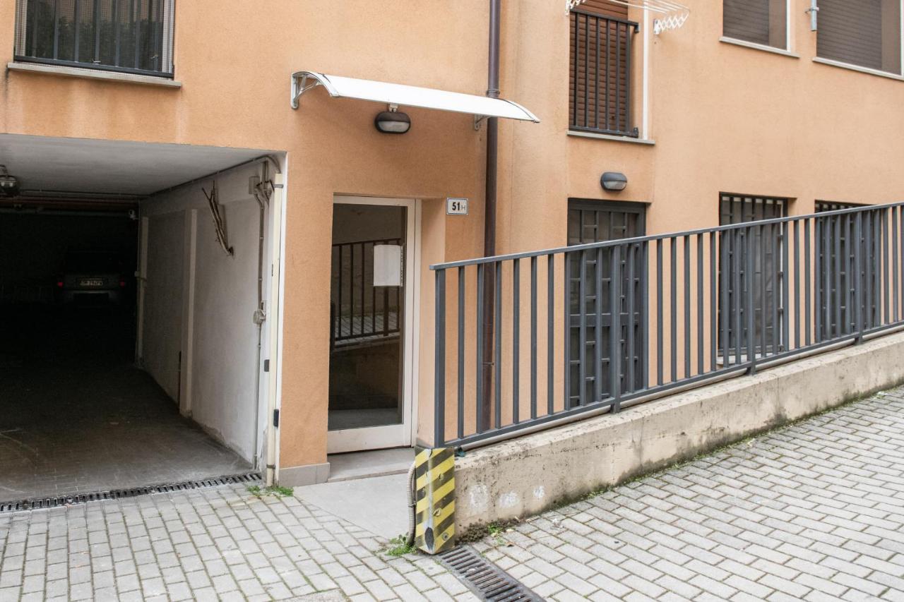 Fashion Apartment Gold Bologna With Jacuzzi & Car Garage Zewnętrze zdjęcie