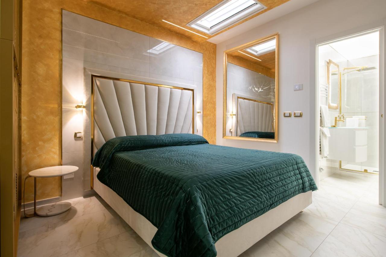 Fashion Apartment Gold Bologna With Jacuzzi & Car Garage Zewnętrze zdjęcie